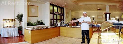Mayfair Hotel & Apartments 31